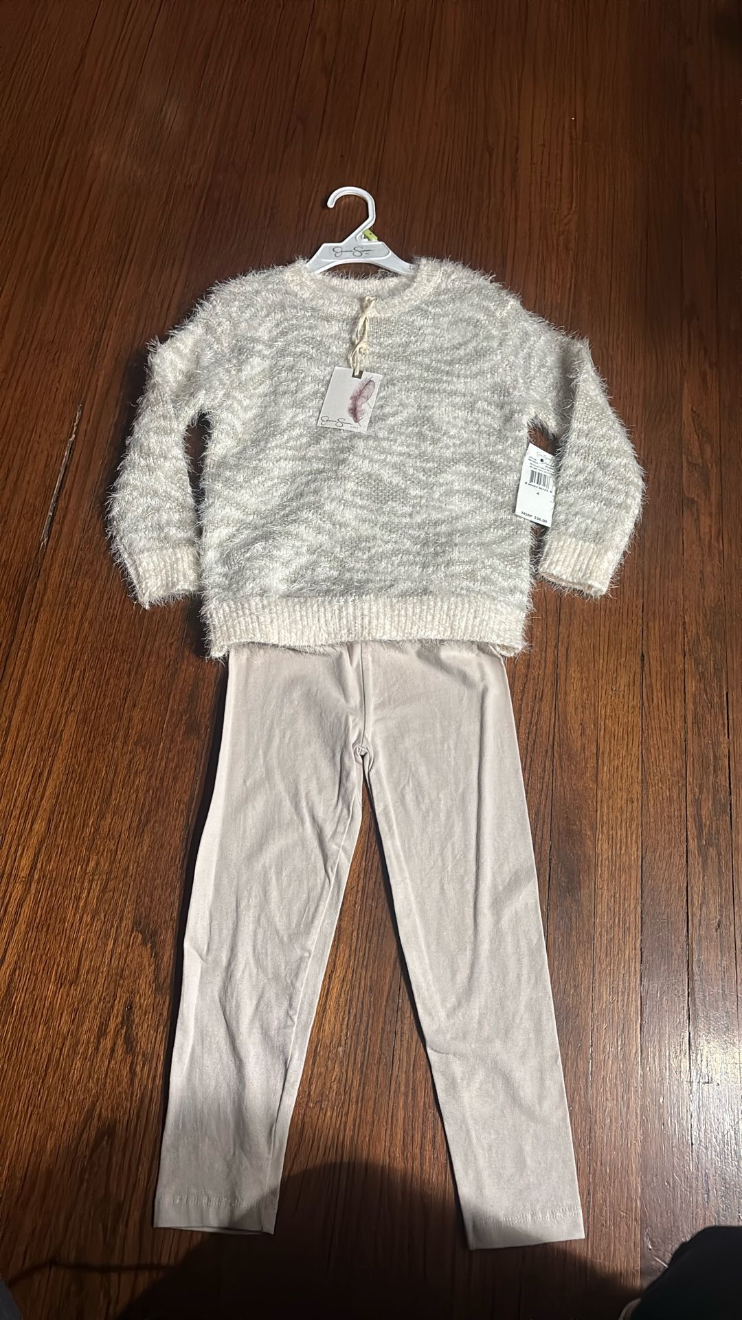 NWT Jessica Simpson SZ 4T Girl Sweater Set