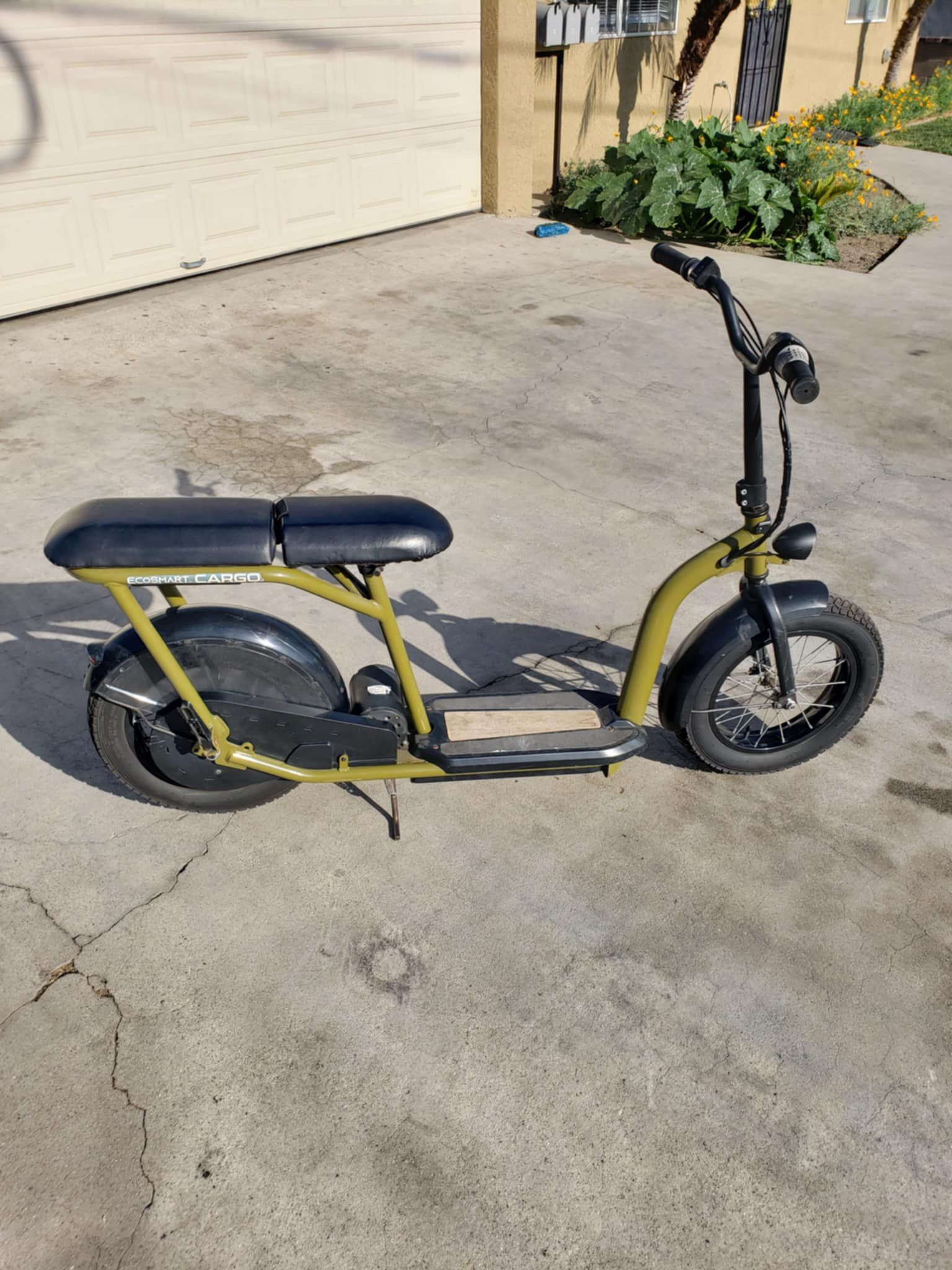 Ecosmart cargo razor Electric scooter this is TORQUE power up hill Not Speed. Only 20mph 30 miles range. Big boys bike cost $1500! I just want $750! 3