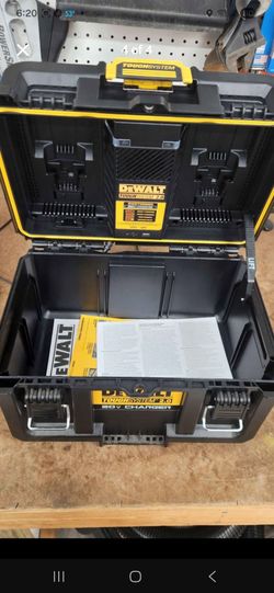 DEWALT ToughSystem 2.0 20V Dual Port Charger Box (DWST08050)