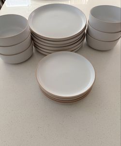 Gibson dinnerware set