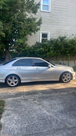 2011 Mercedes-Benz C-Class