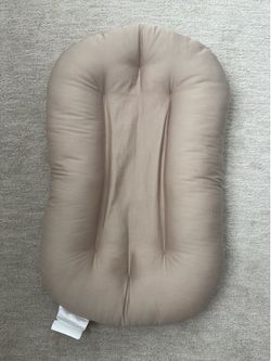 Snuggle Me Organic Infant Lounger with cover