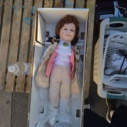 William Tung Vintage Pocelan Doll
