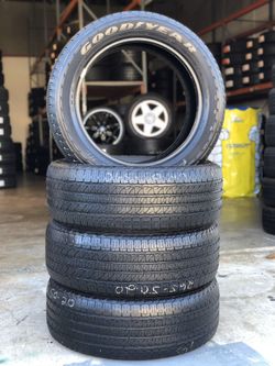 Goodyear 265/50R20