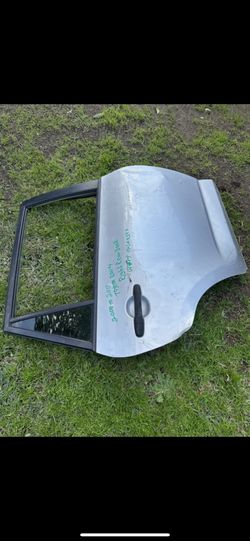 2008-2011 Toyota Rav 4 Right Rear Door With Glass