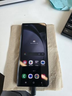 Smasung Galaxy Z Fold 5