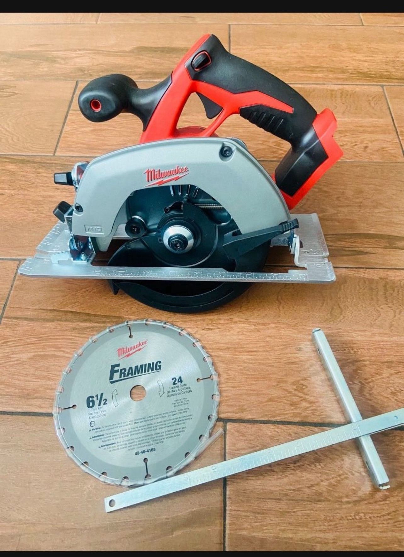 Milwaukee Circular Saw