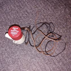 Preowned Rule 700 Aerator pump for fishing