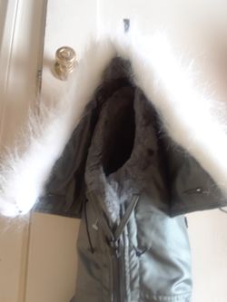 Preownd military issued parka hood...vest type