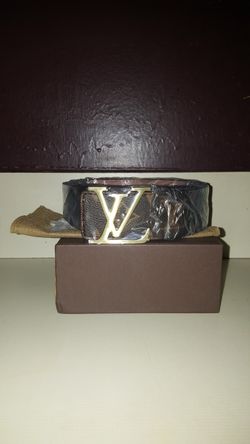 Louis Vuitton Belts (France)
