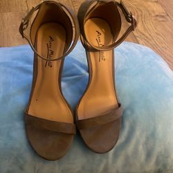 Women Shoes Size  6