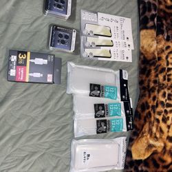 iPhone 13 Essentials