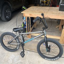 Sunday Forecaster Silva Signature Bike (taking trades)