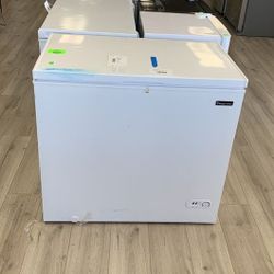 MAGIC CHEF HMCF7W4 CHEST FREEZER LKFK