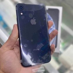 iPhone XR Unlocked 