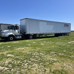 International Truck With Box Trailer