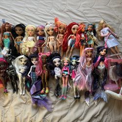 Rainbow High, Monster High, random doll lot