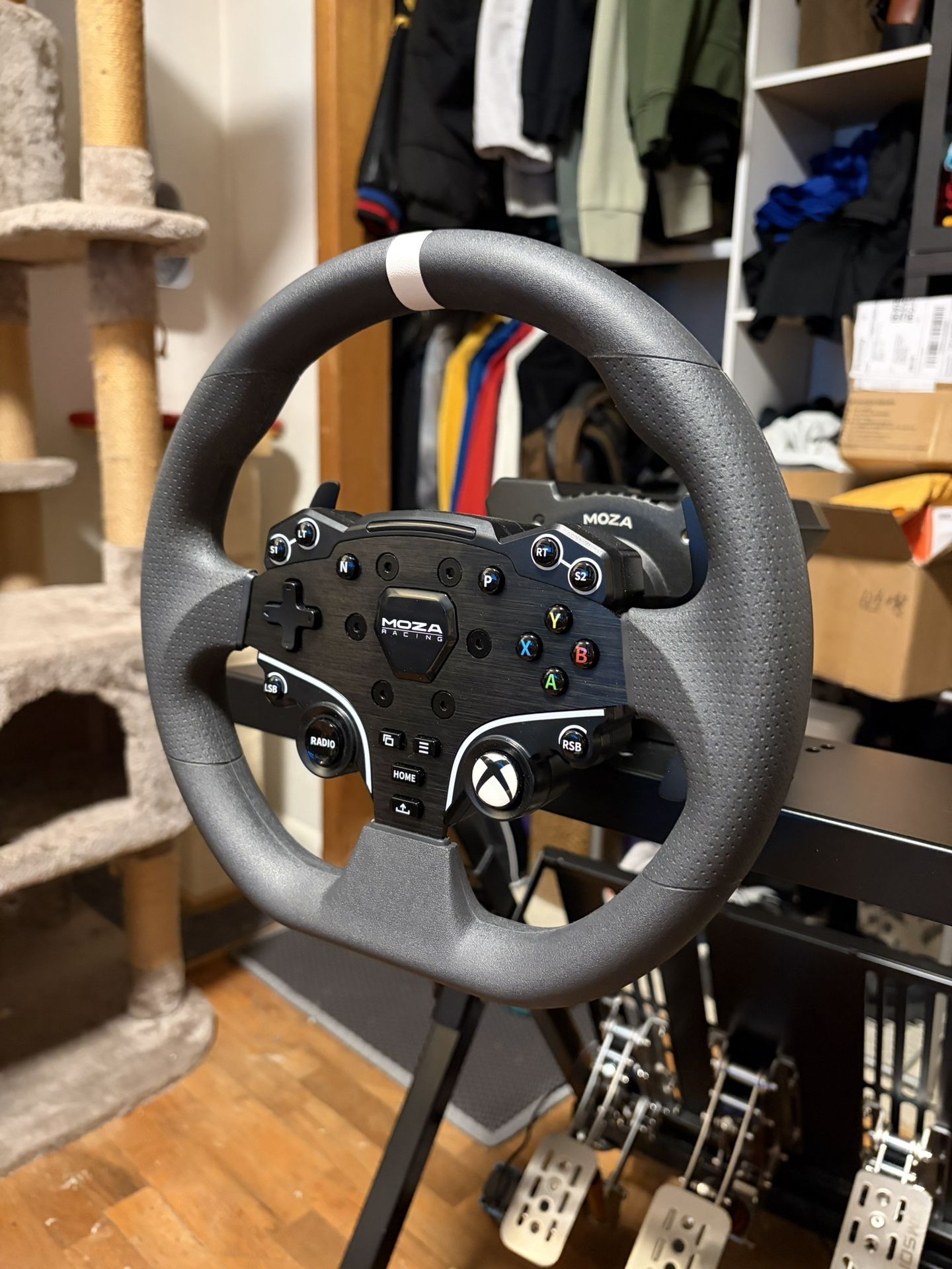 Moza R9 V3 w/ Inverted Simsonn Pedals & Haptic Motors