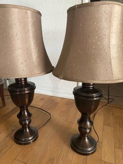 Matching lamps