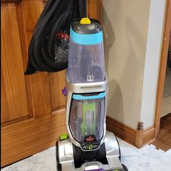 Bissell ProHeat 2X Revolution Pet Full Size Upright Carpet Cleaner 