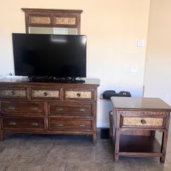 Wooden Dresser w/Mirror & Side Table Set