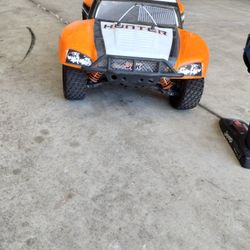 Dhk Hunter
