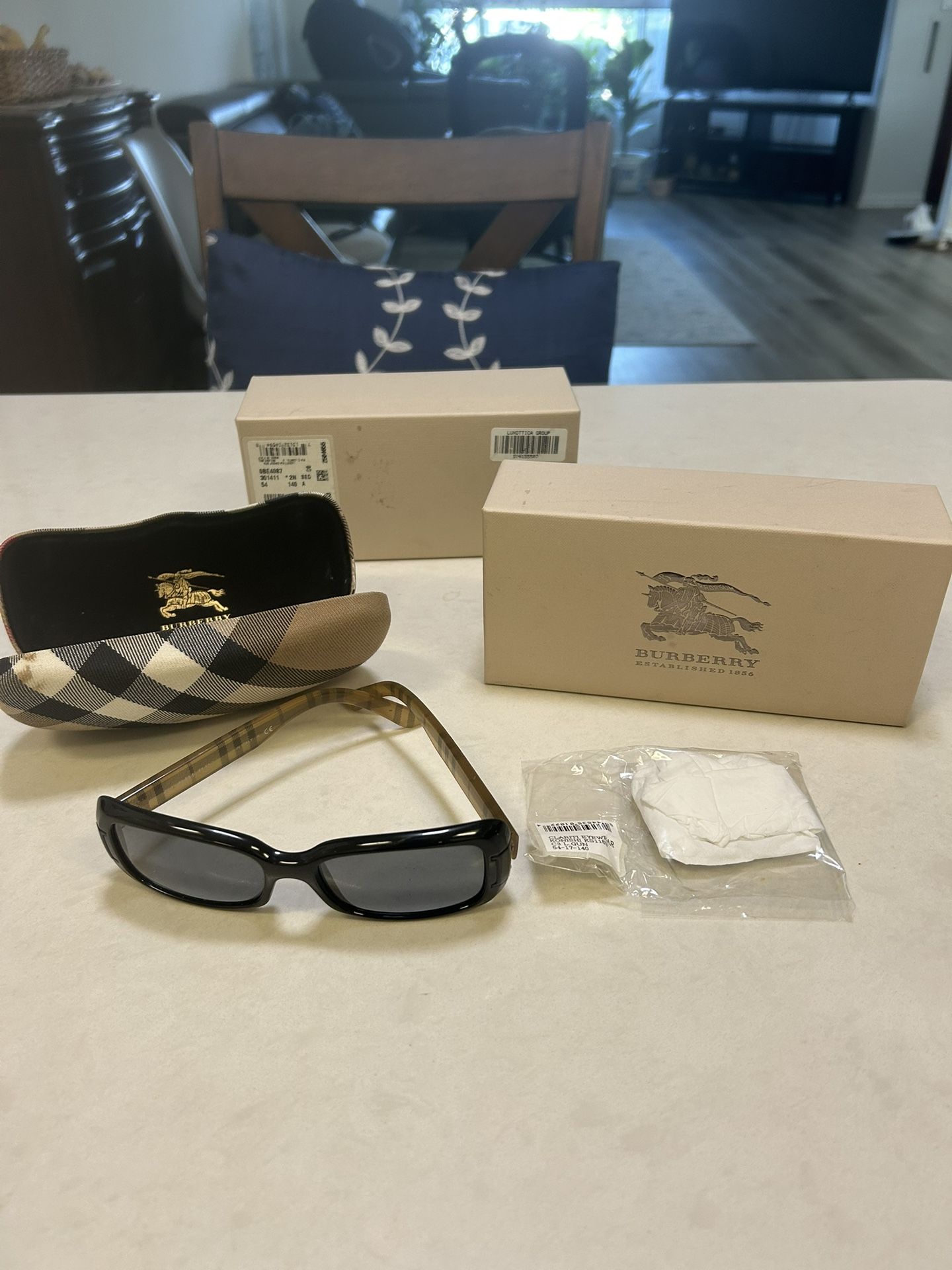 Burberry Sunglasses