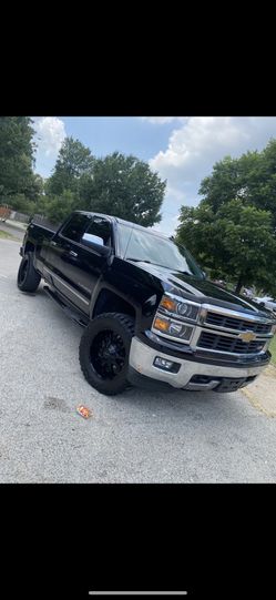 Chevy Silverado Grill