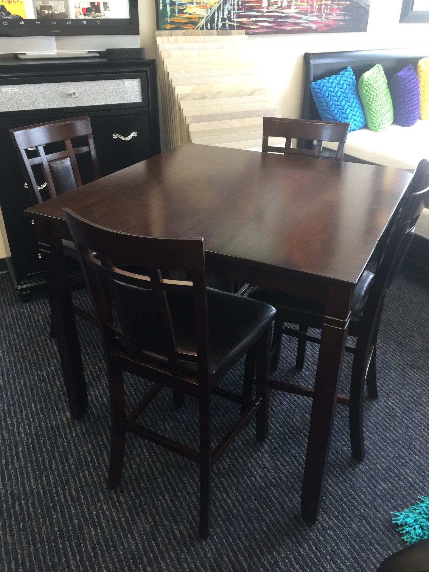 COUNTER HEIGHT TABLE $199 cash