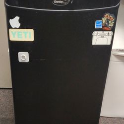 Mini Fridge - $50 firm