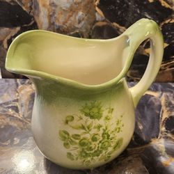 vintage green floralpattern ceramic pitcherw/handle