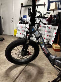 Euy-Ebike Trying to get rid of it selling for cheap don't need anymore!
