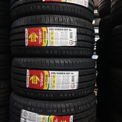 235/40/R18 MOMO NUEVAS