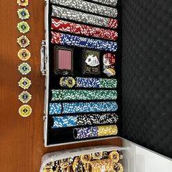 Beautiful heavy duty poker set in great condition 