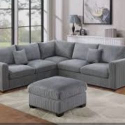 BRAND NEW 4PCS SECTIONAL SOFA SET WITH OTTOMAN AND ACCENT PILLOWS INCLUDED $499