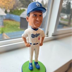 Joe Torre Los Angeles Dodgers manager bobblehead