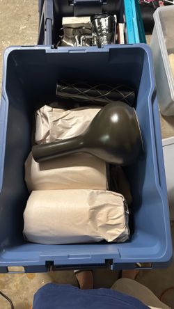Free Vases - 2 Tubs!
