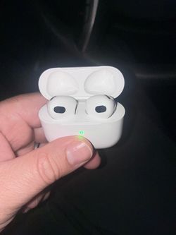 Apple AirPods 3rd Generation with Charging Case