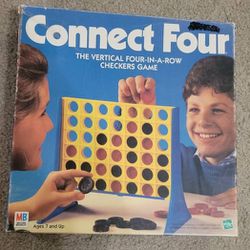 Vintage Connect 4 Game


