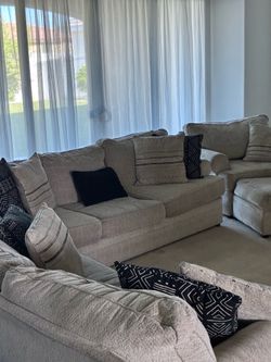 Complete 4-Piece Living Room Set: Sofa, Loveseat, Chair & Ottoman