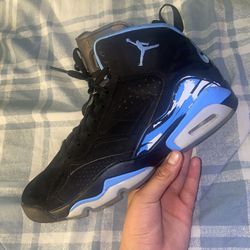Jordan 6  Size 9 (VIP) Blue&black 