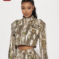 Sneak attack cropped denim cargo jacket