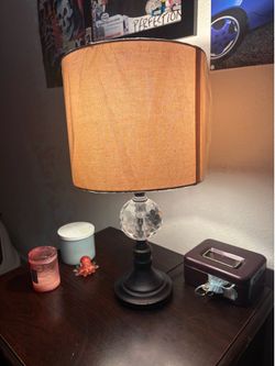 Lamp with soft glow lightbulb included