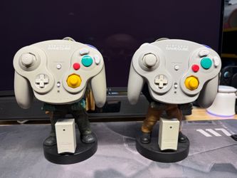 Nintendo GameCube WaveBird Wireless Controllers – Lot of 2