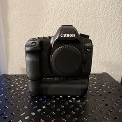 Canon 5D Mark II With Battery Grip