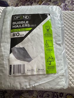 25 pack Durable bubble mailers in white poly.