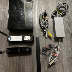 Nintendo Wii Console + Super Mario Bros
