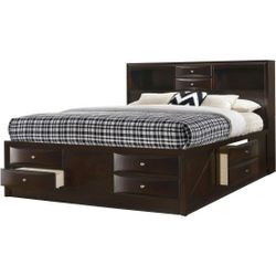 Brand new dark cherry queen paltform bed with six storage drawers, mattress is extra