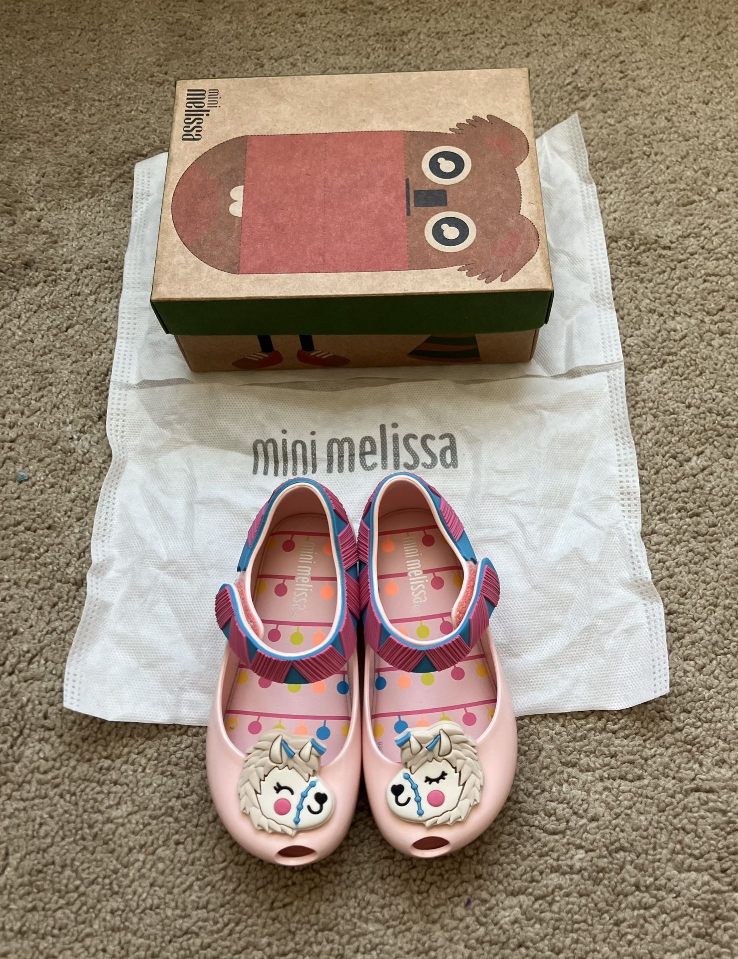 Brand New Mini Melissa Shoes Kids Size 8