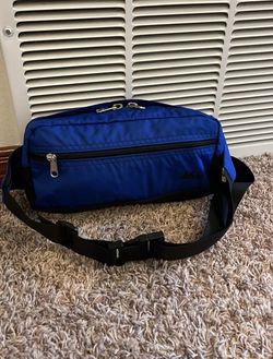 vintage REI fanny pack